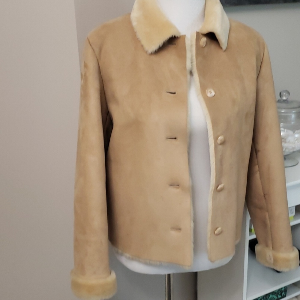 SOFT and Machine Washable! Faux suede and shearling coat.  Awesome Condition!